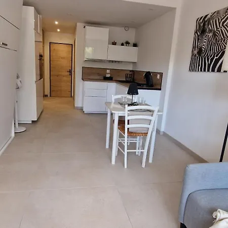 Aix Centre Cosy Calme Garage Terrasse Экс-ле-Бен